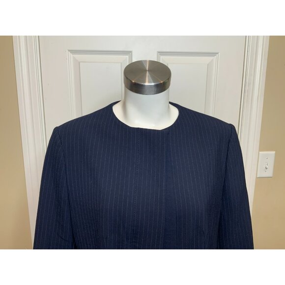 Hugo Boss Jadela1 Navy Blue & Thin Gray Pinstripe Button-Up Jacket, Size 12 - Picture 2 of 11